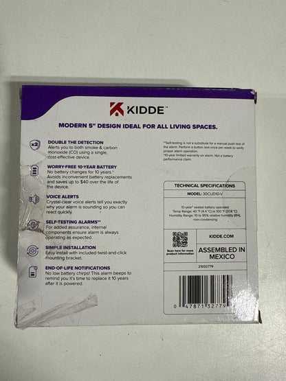 10-Year Battery Powered Smoke and Carbon Monoxide Detector with Alarm LED Warning Lights and Voice Alerts 21032779
