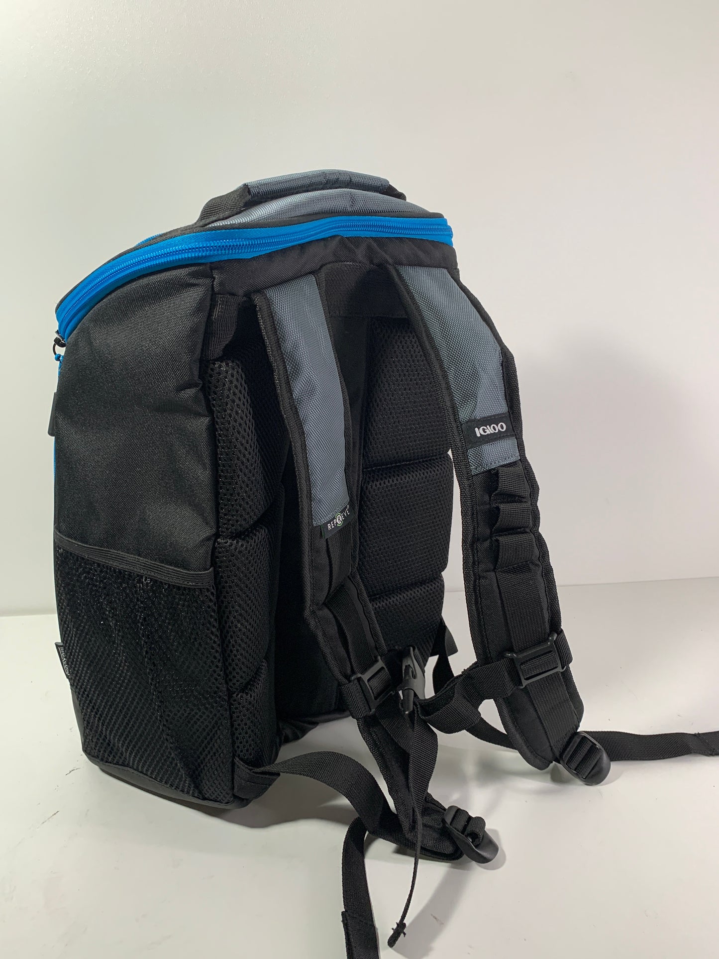 Igloo MaxCold Backpack Cooler