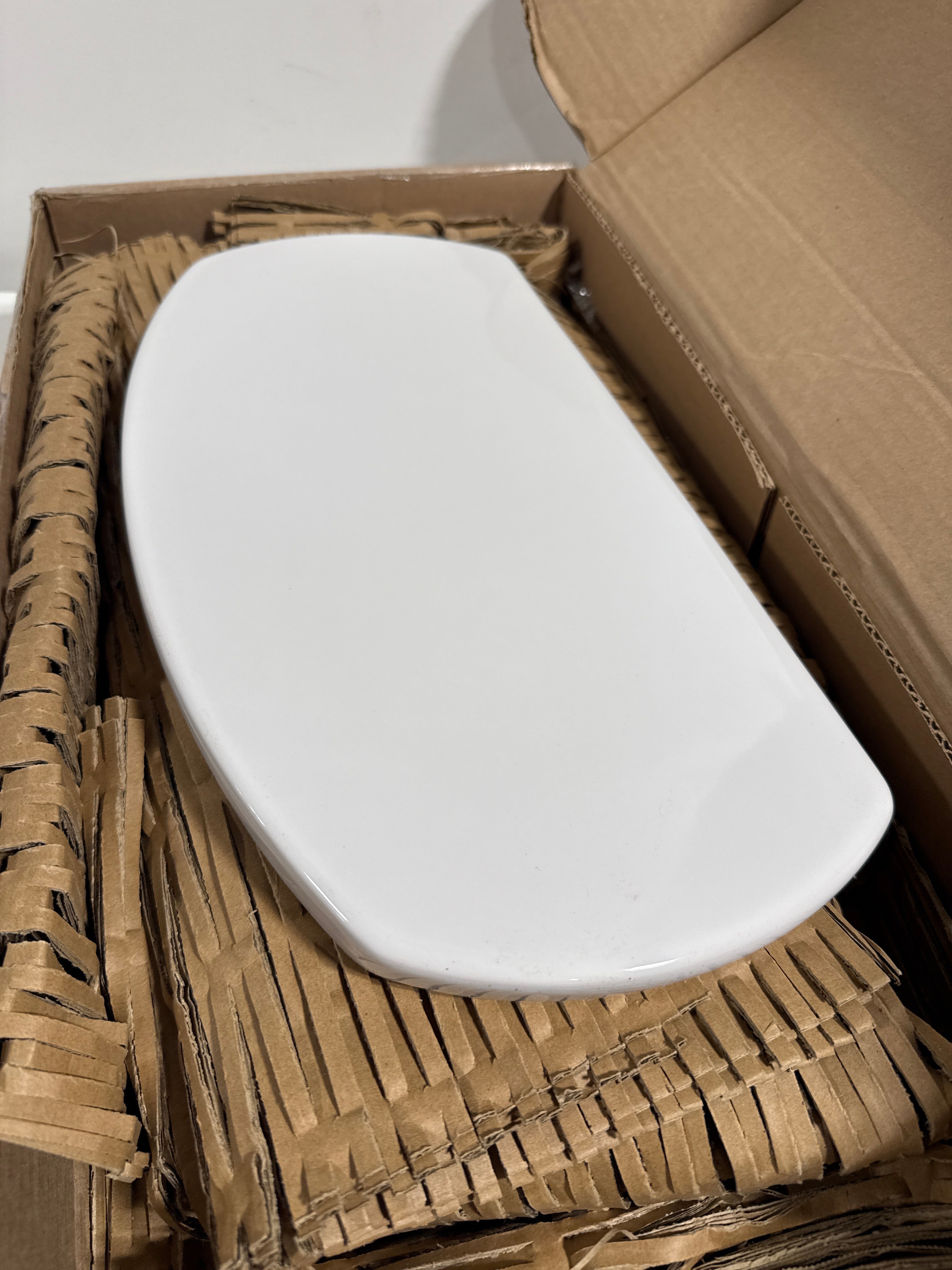 American Standard 735214-400.020 Edgemere Toilet Tank Cover, White