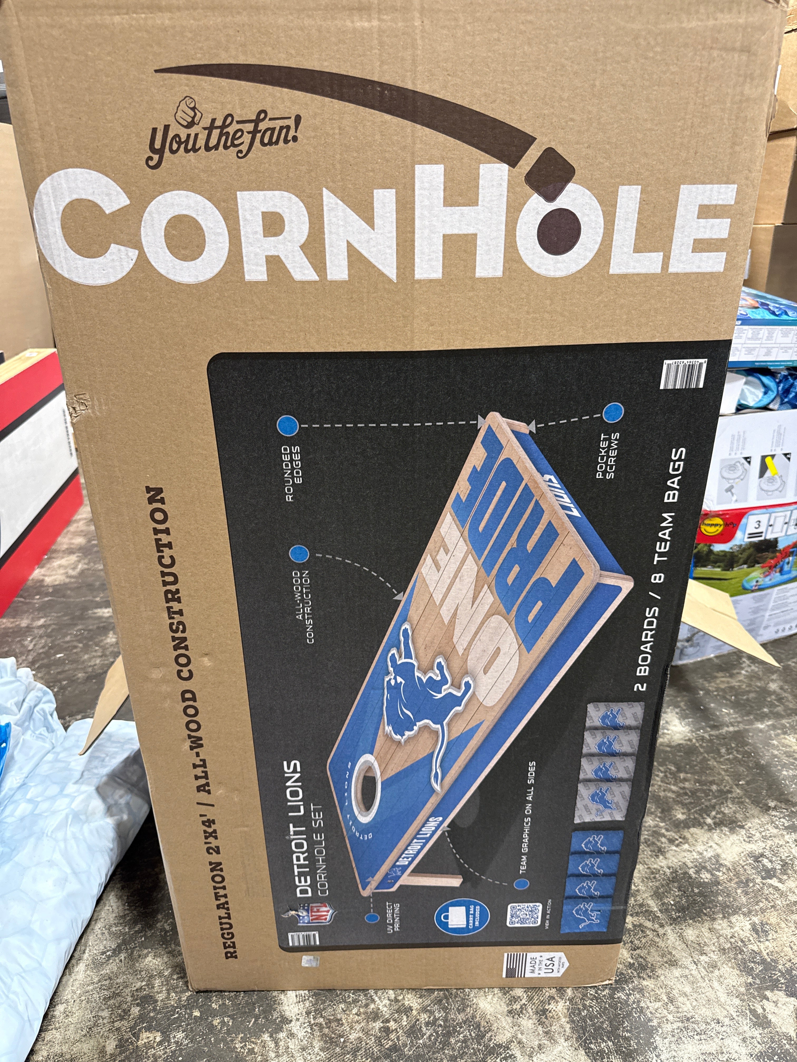 Detroit Lions Backyard Hero Official Size Cornhole Set