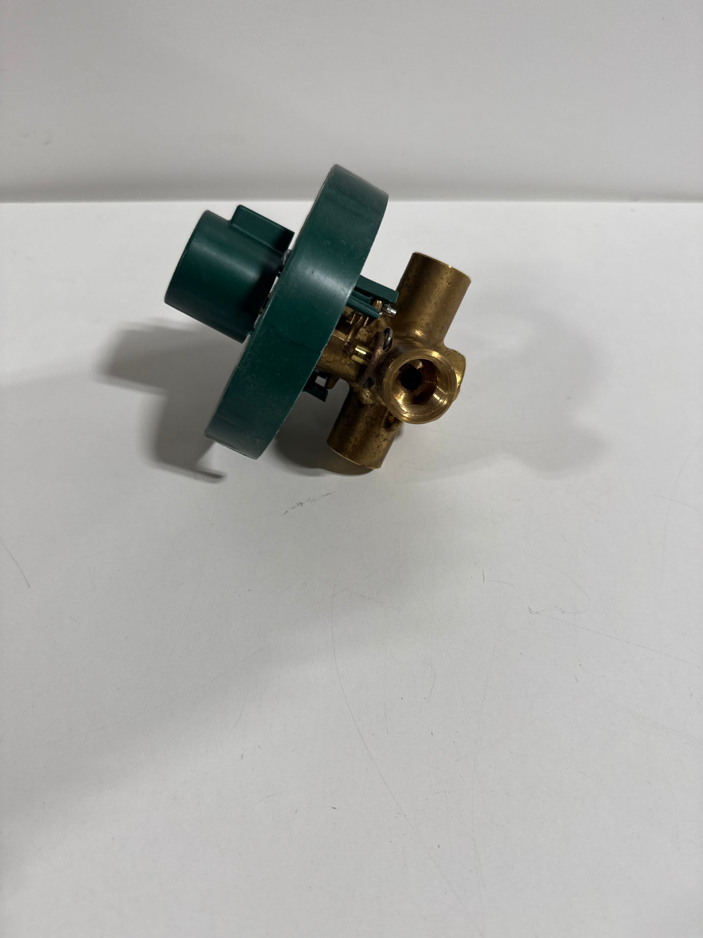 Moen 8372HD Chrome 1/2 Valve