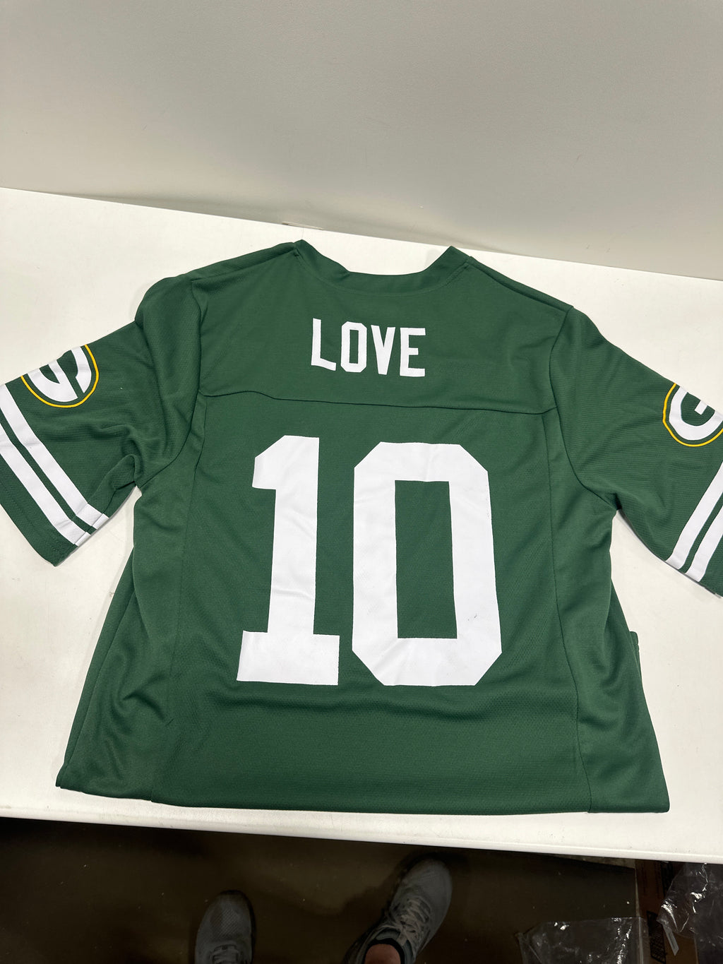 NFL Green Bay Packers Men's Short Sleeve Love 10 Jersey - S