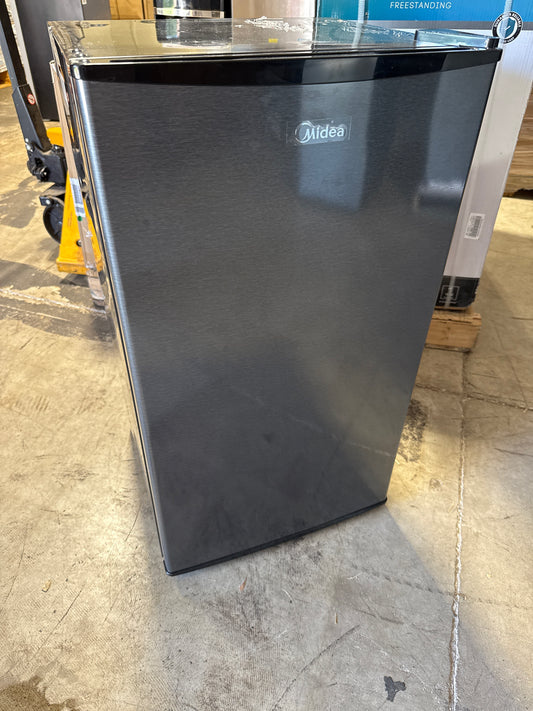 Used Midea 3.3 cu.ft Single Door Compact Mini Refrigerator