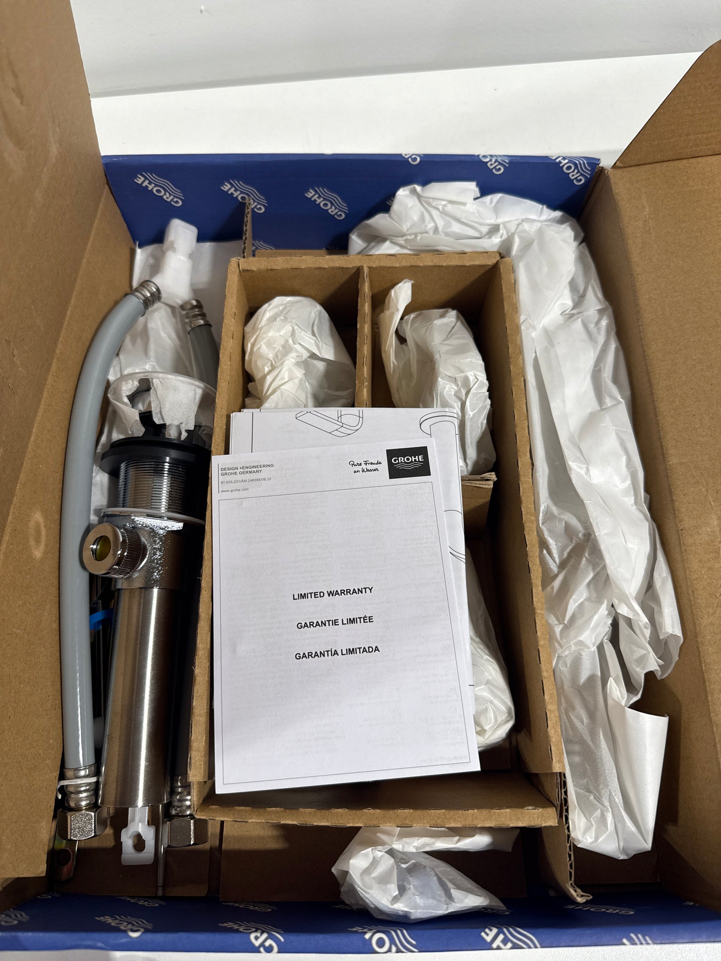 Grohe 20 597 Defined 1.2 GPM Widespread Bathroom Faucet with Pop-up Drain Assembly SilkMove and EcoJoy Technologies Brushed Nickel