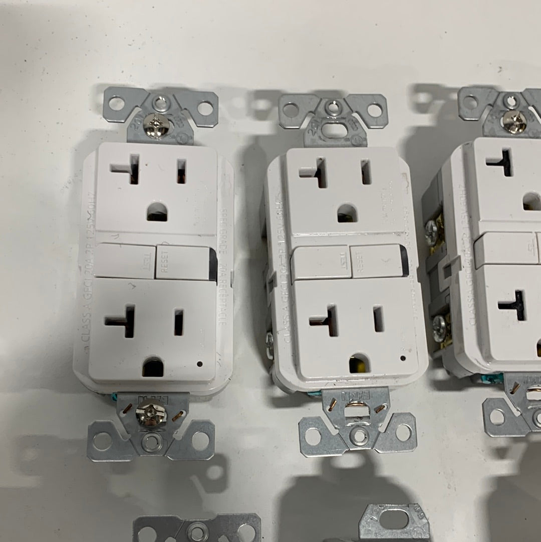 Eaton 20/15 Amp 125-volt Tamper Resistant GFCI Outlets Lot 9