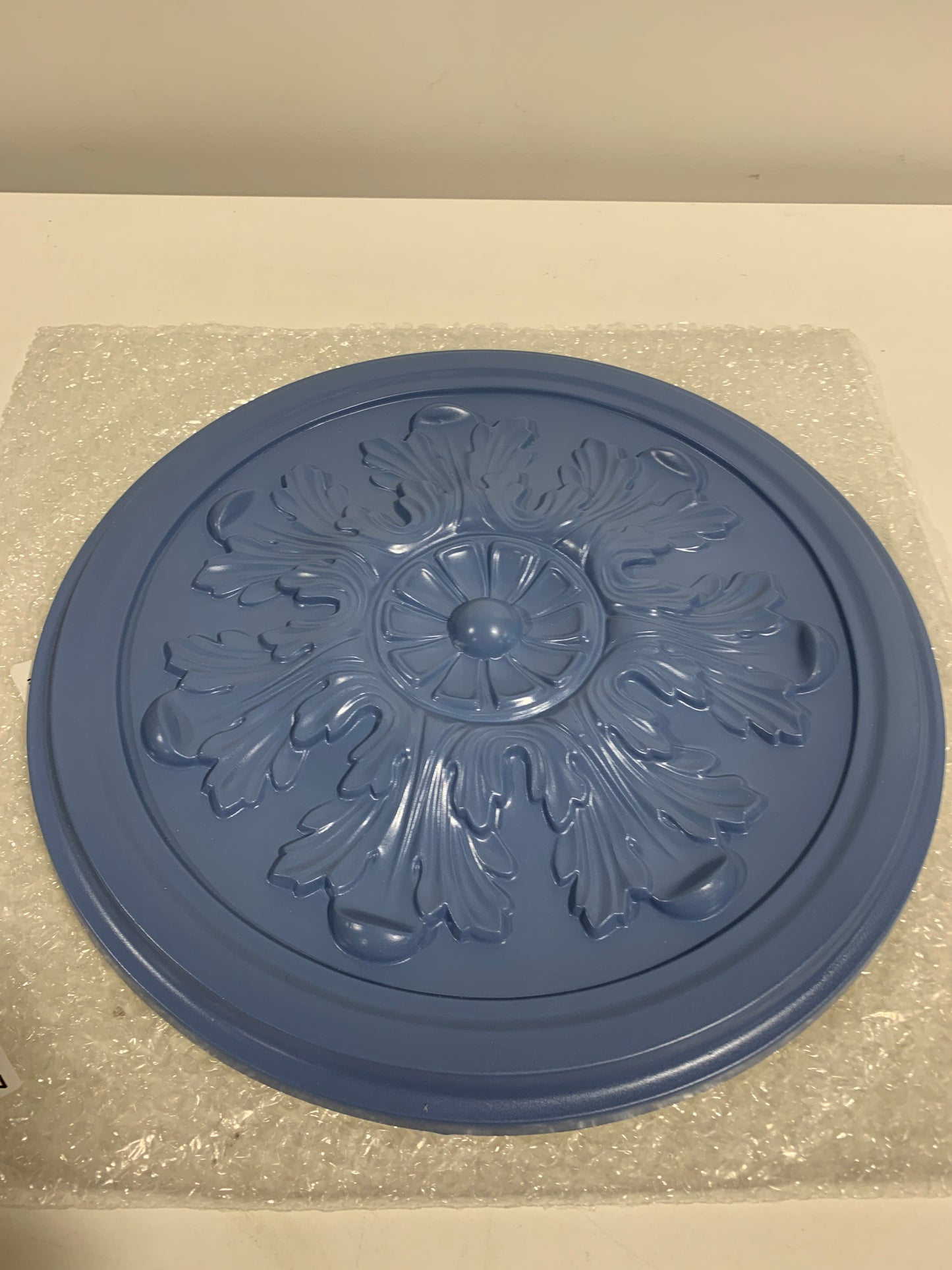 Ekena Millwork CM12LEAMF 12-3/4" x 7/8" Legacy Acanthus Ceiling Medallion, Americana