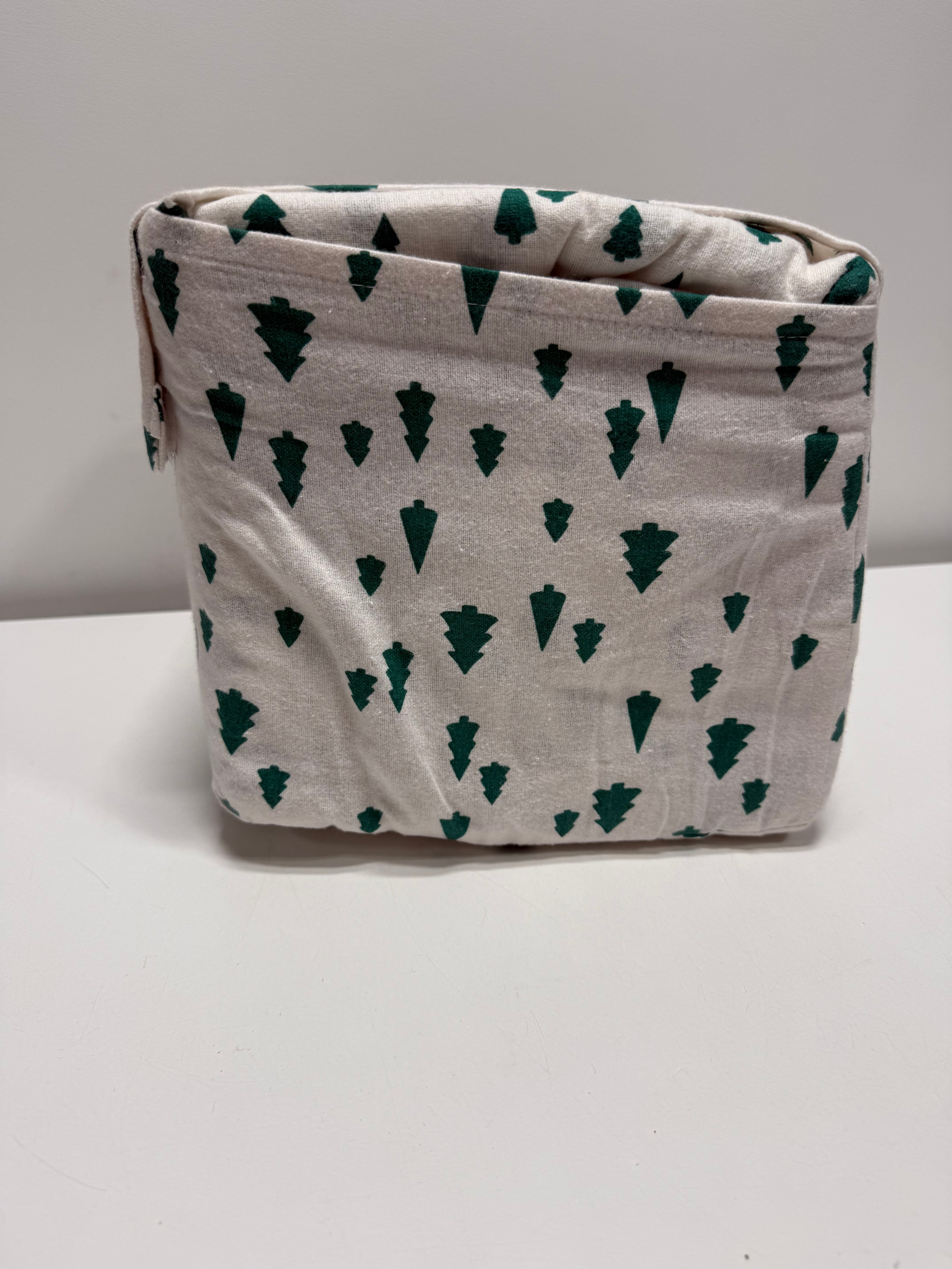 Full Christmas Holiday Flannel Sheet Set Tree Scene - Wondershop - *Bedding