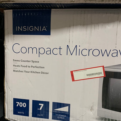 Insignia 0.7 Cu. Ft. Compact Microwave - White
