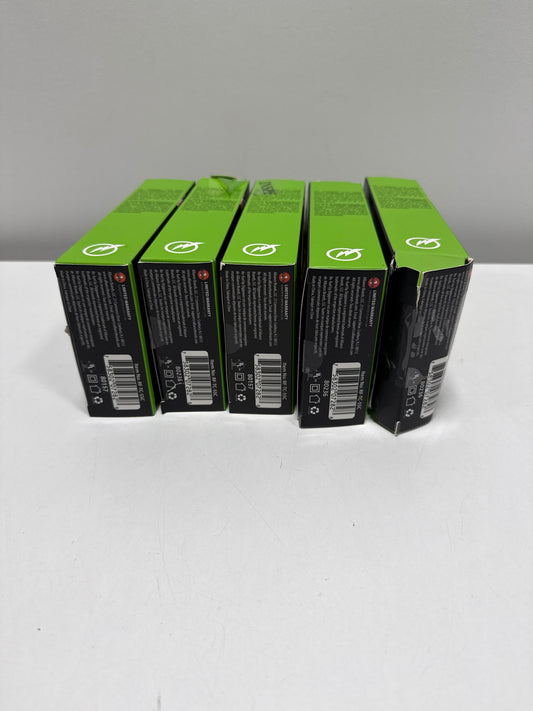 5 x  -Digipower - Patented Plateless Design Digital Camera Travel Charger for Canon Batteries