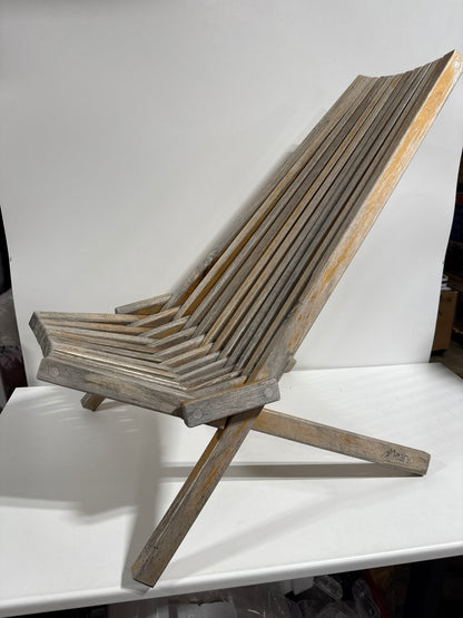 Used Melino Wooden Folding Chair
