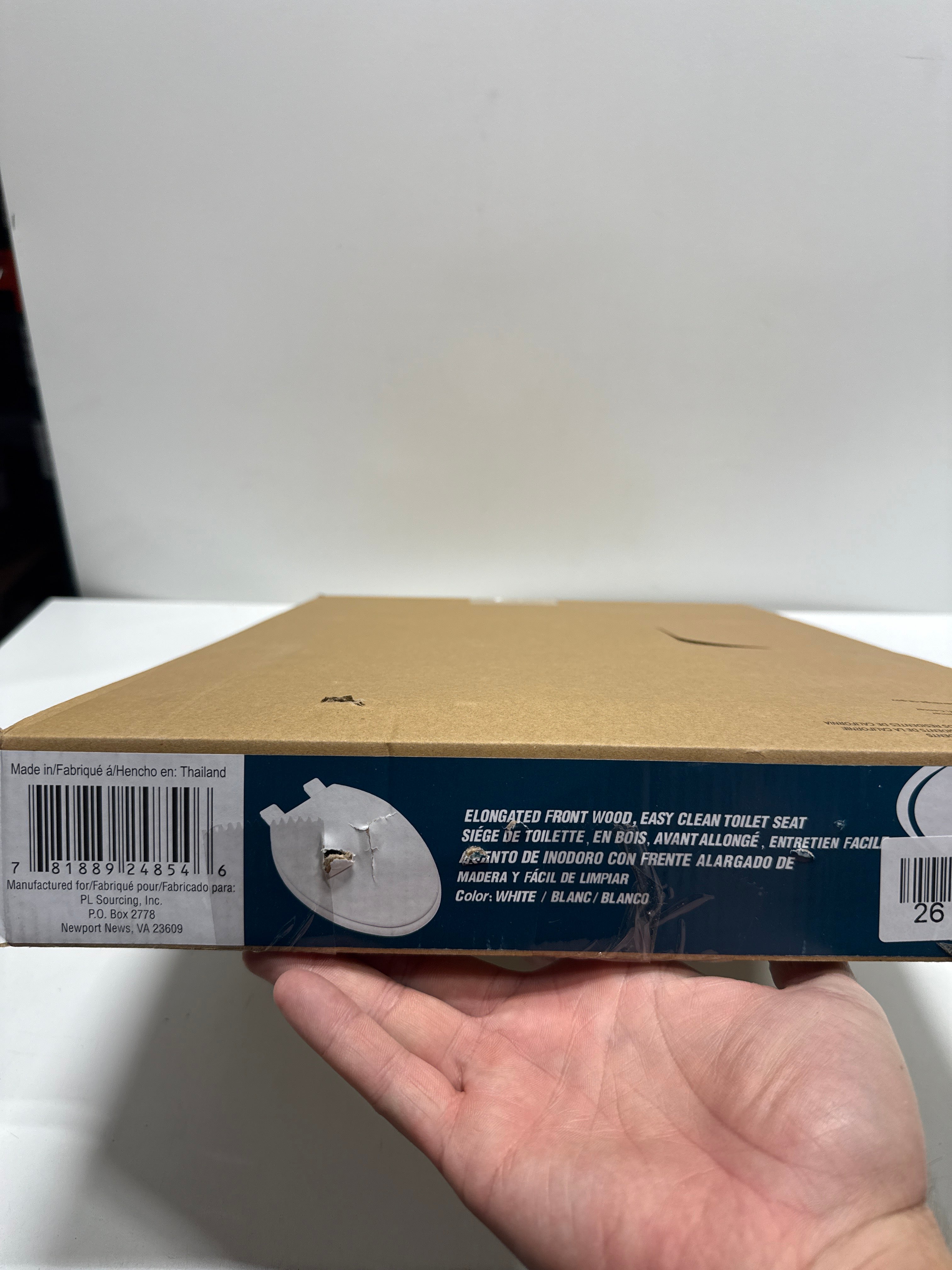 PROFLO PFTSWEC2000 Elongated Closed-Front Toilet Seat with Quick Release and Lid White Toilets