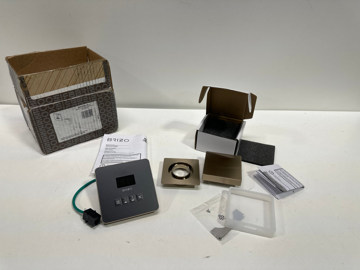 Brizo 8CH-250L Mystix Square Steam Control Unit and Steam Head Lumicoat Luxe Gold