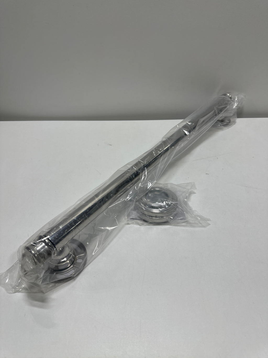 Moen YG6424 Brushed Nickel 24 Grab Bar