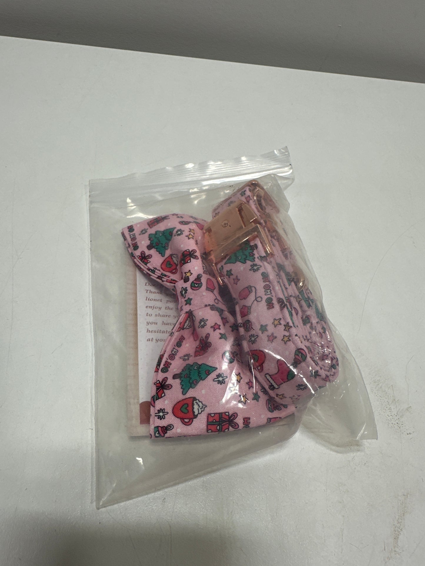 Lionet Paws Christmas Dog Collar, Cute Winter Pink Dog Collar for Large Dogs, Adjustable Cotton Gloves Pet Collars for Medium Large Dogs