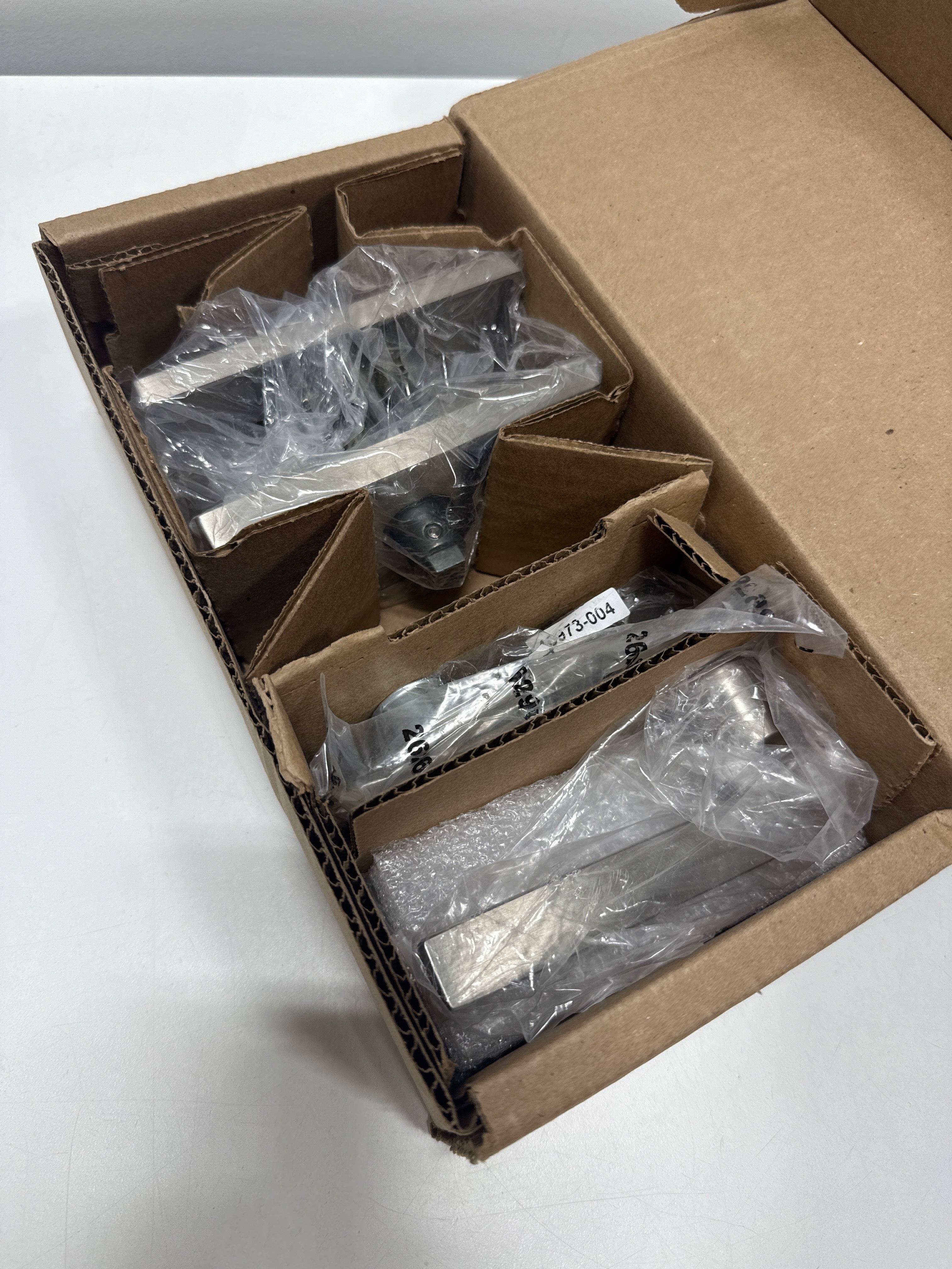 Scratched Baldwin Ps.Squ.Cfr Square Passage Door Lever Set - Nickel - *Headphones & Tech Accessories