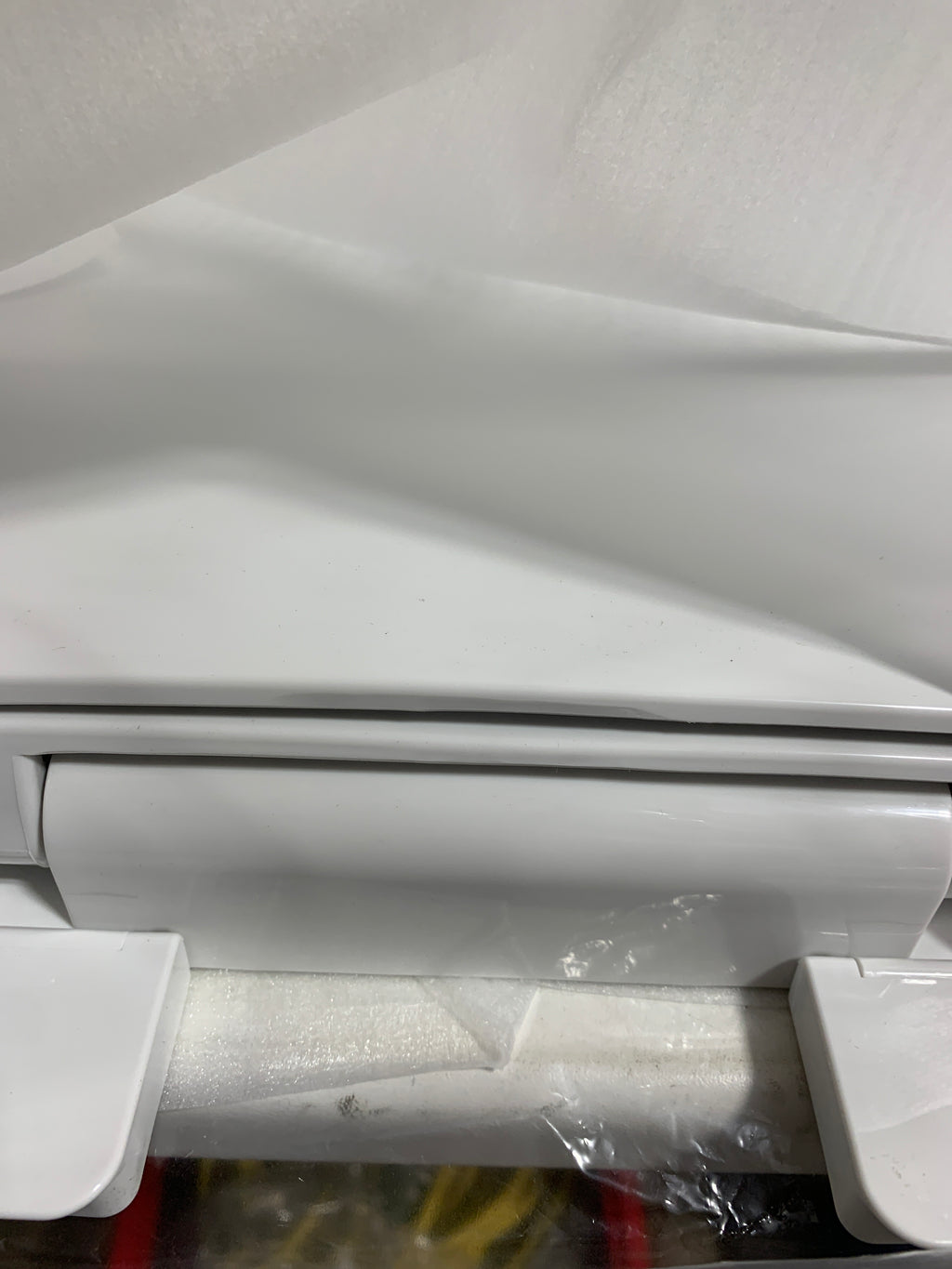 Signature Hardware SHTSEC2000WH Elongated Closed Front Toilet Seat White - *Plumbing