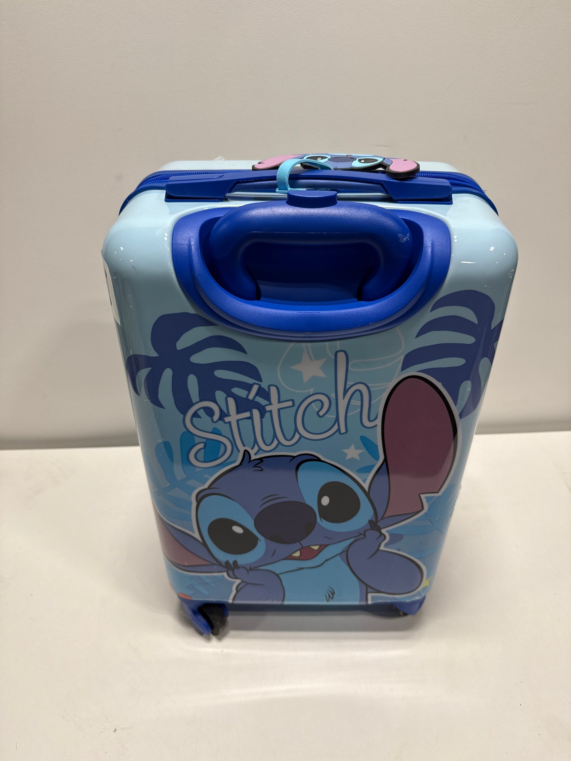 Used See Desc Stich Kid’s Licensed 2 Piece Luggage Set - *Luggage & Travel