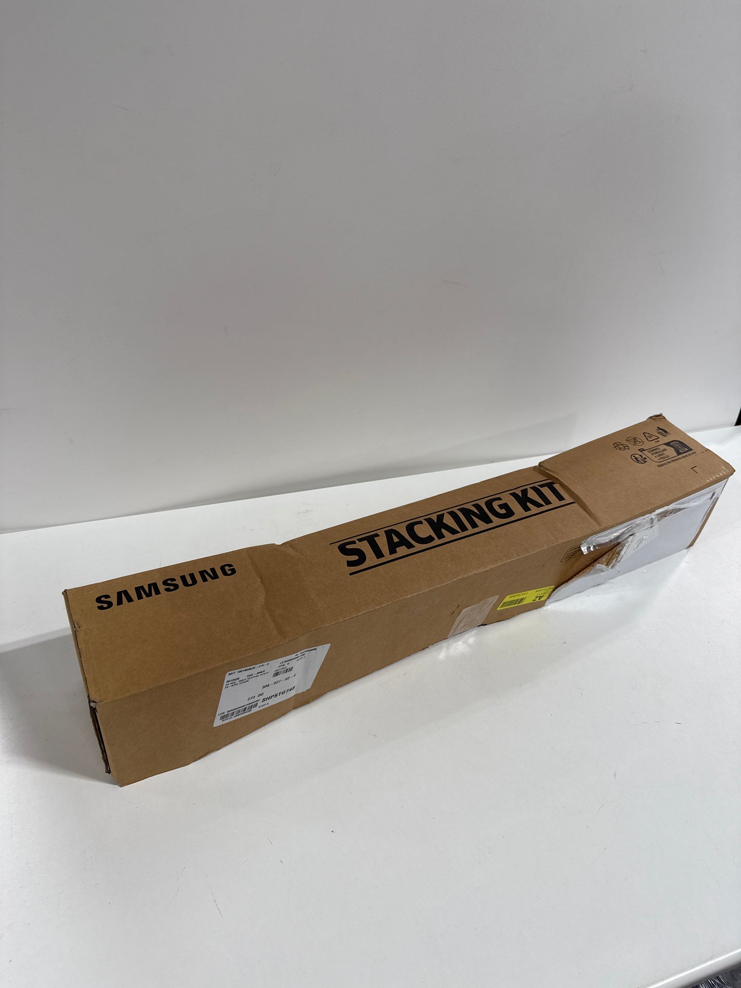 Samsung Bespoke Stacking and MultiControl Combo Kit in Brushed in Black(SKK-9MCV)