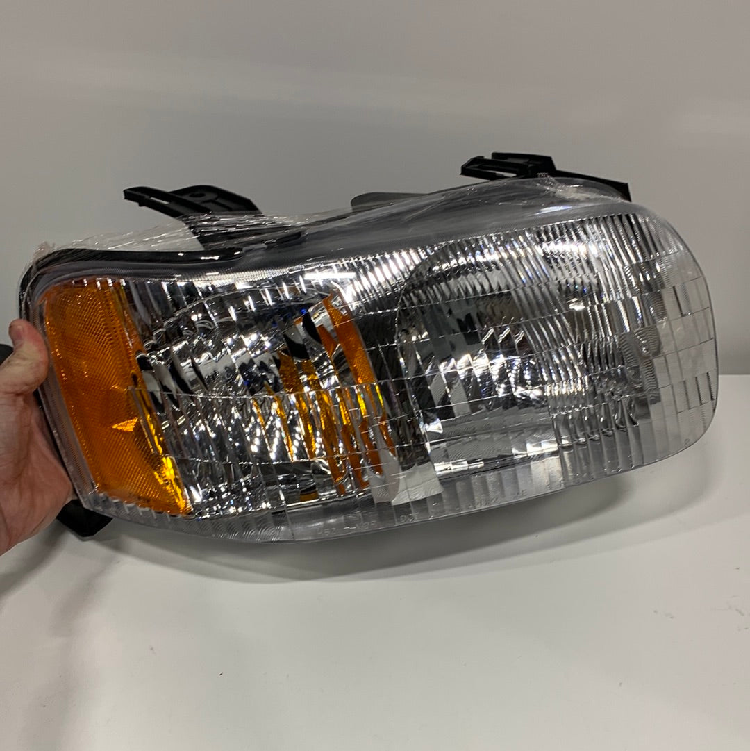 Dorman 1591215 Passenger Side Headlight Assembly for Specific Ford Models