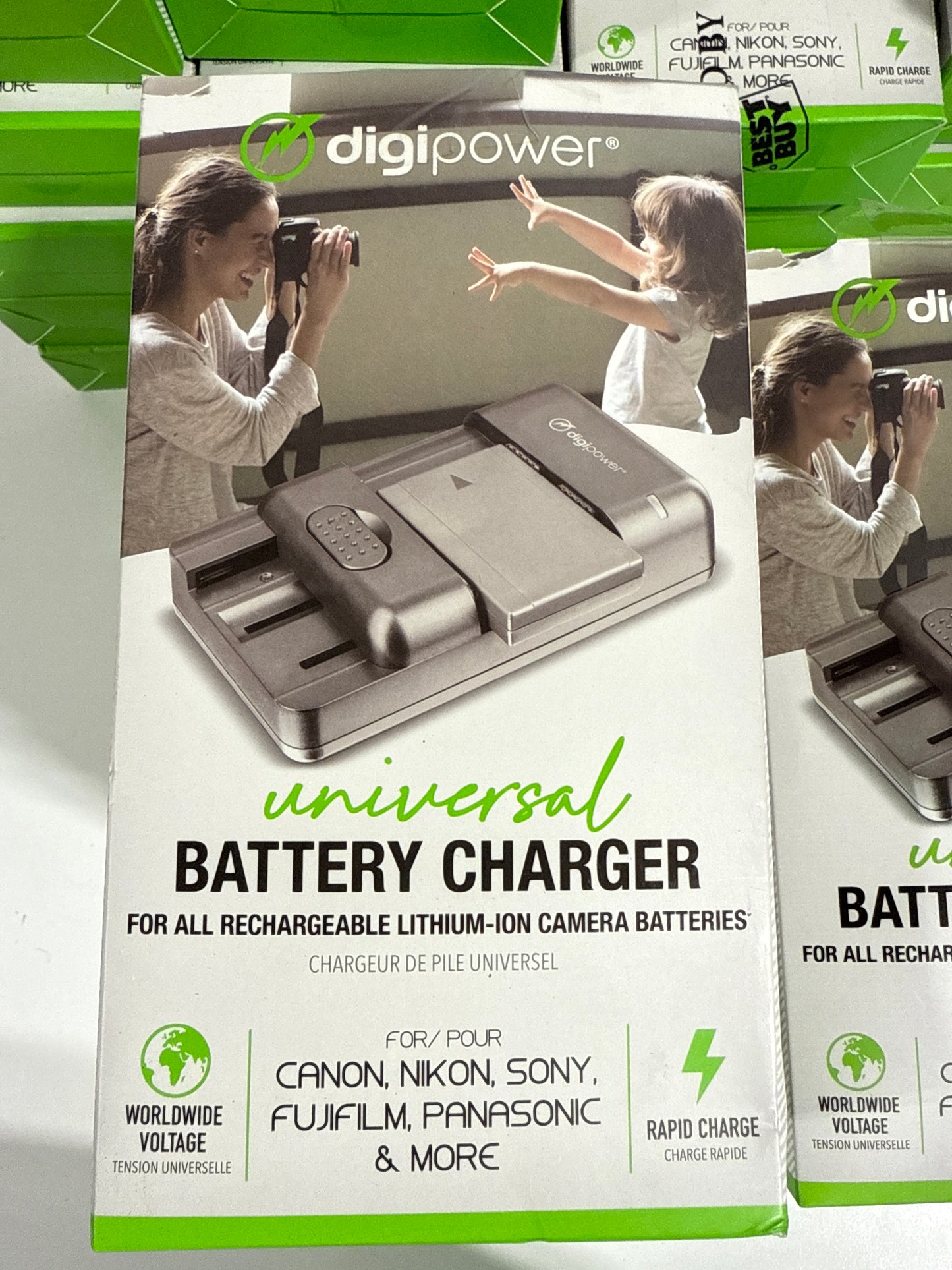 Lot of 30 - Digipower - Universal Camera Battery Charger - Black