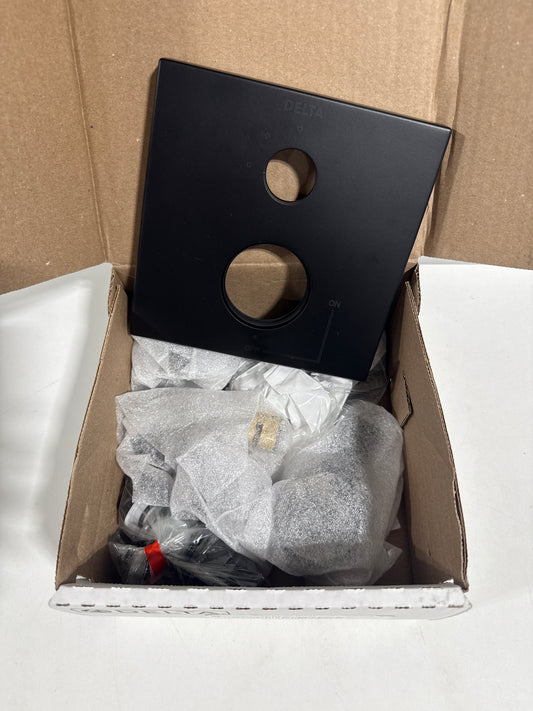 Delta Ara:T27867 Angular Modern Monitor 17 Series Valve Trim with 3-Setting Integrated Diverter