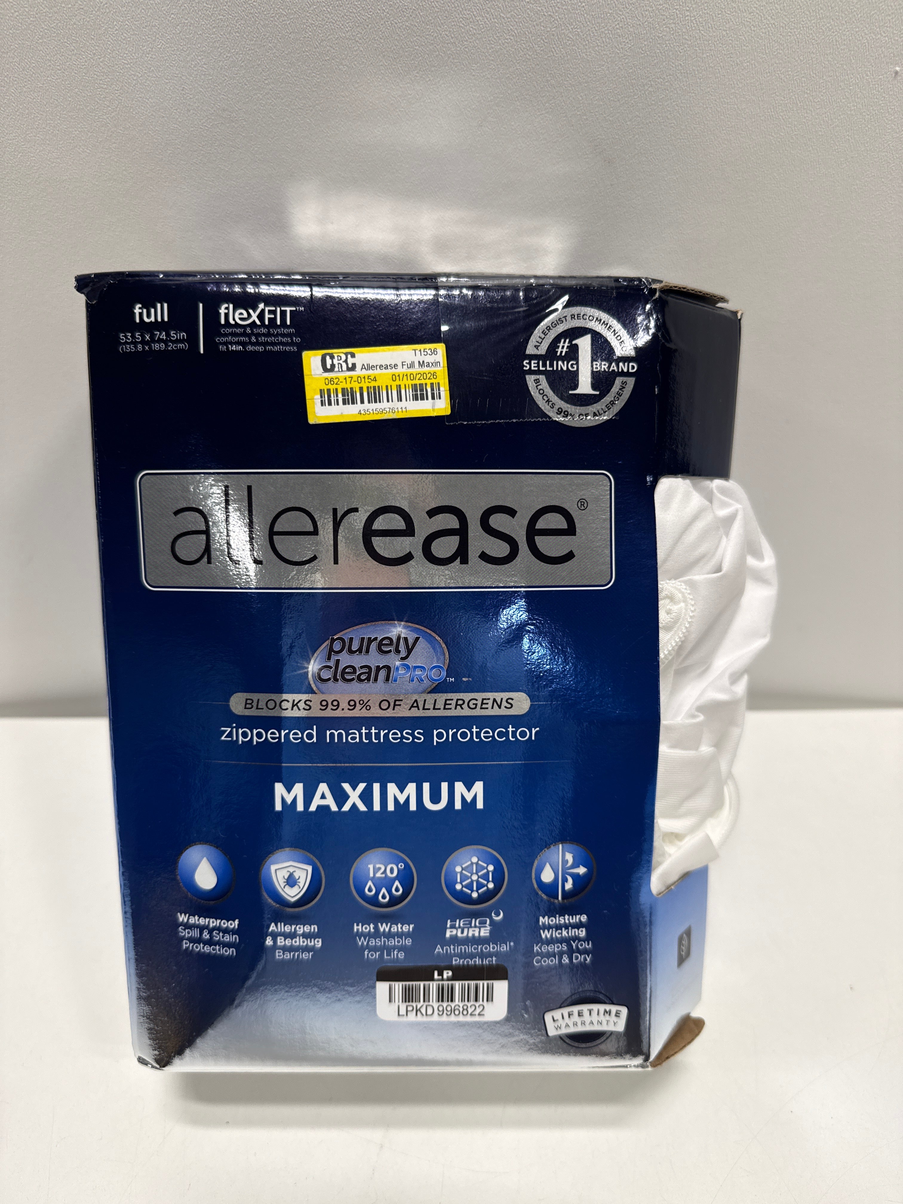 Allerease Full Maximum Waterproof Allergy and Bedbug Protection Zippered Mattress Protector: Moisture-Wicking 14’’