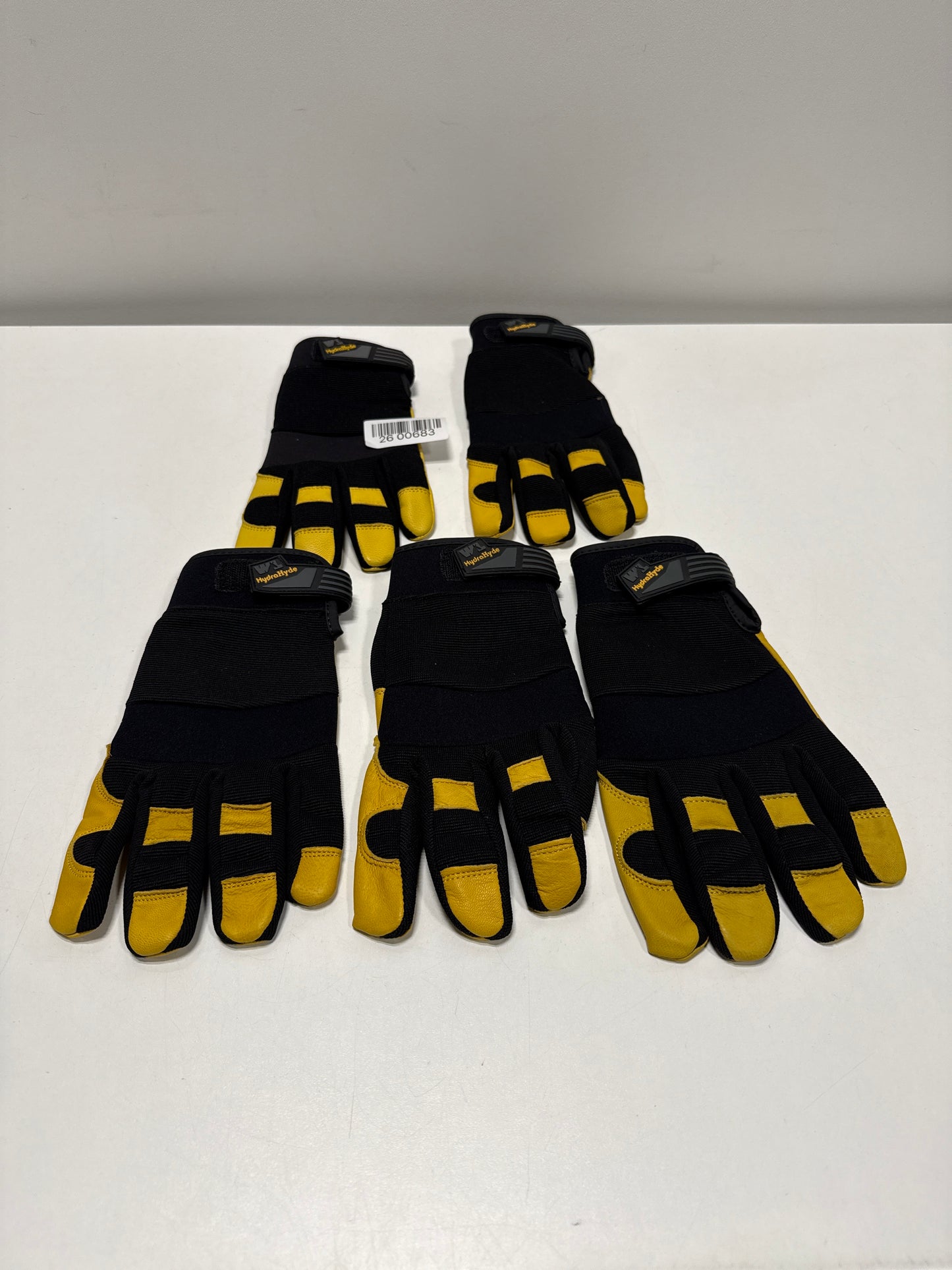 5 Left only Wells Lamont HydraHyde Leather Work Gloves M & L