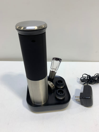 Used Rabbit 8 Piece Electric Wine Set