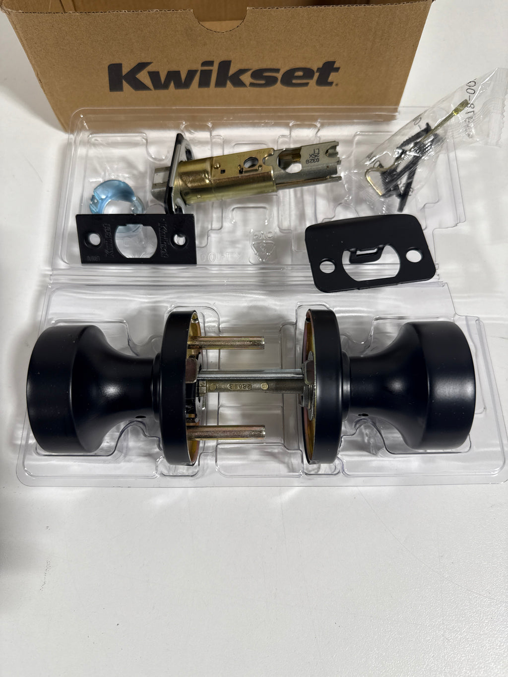Kwikset Pismo Privacy Locking Door Knob Interior Handle with Keyless Lock