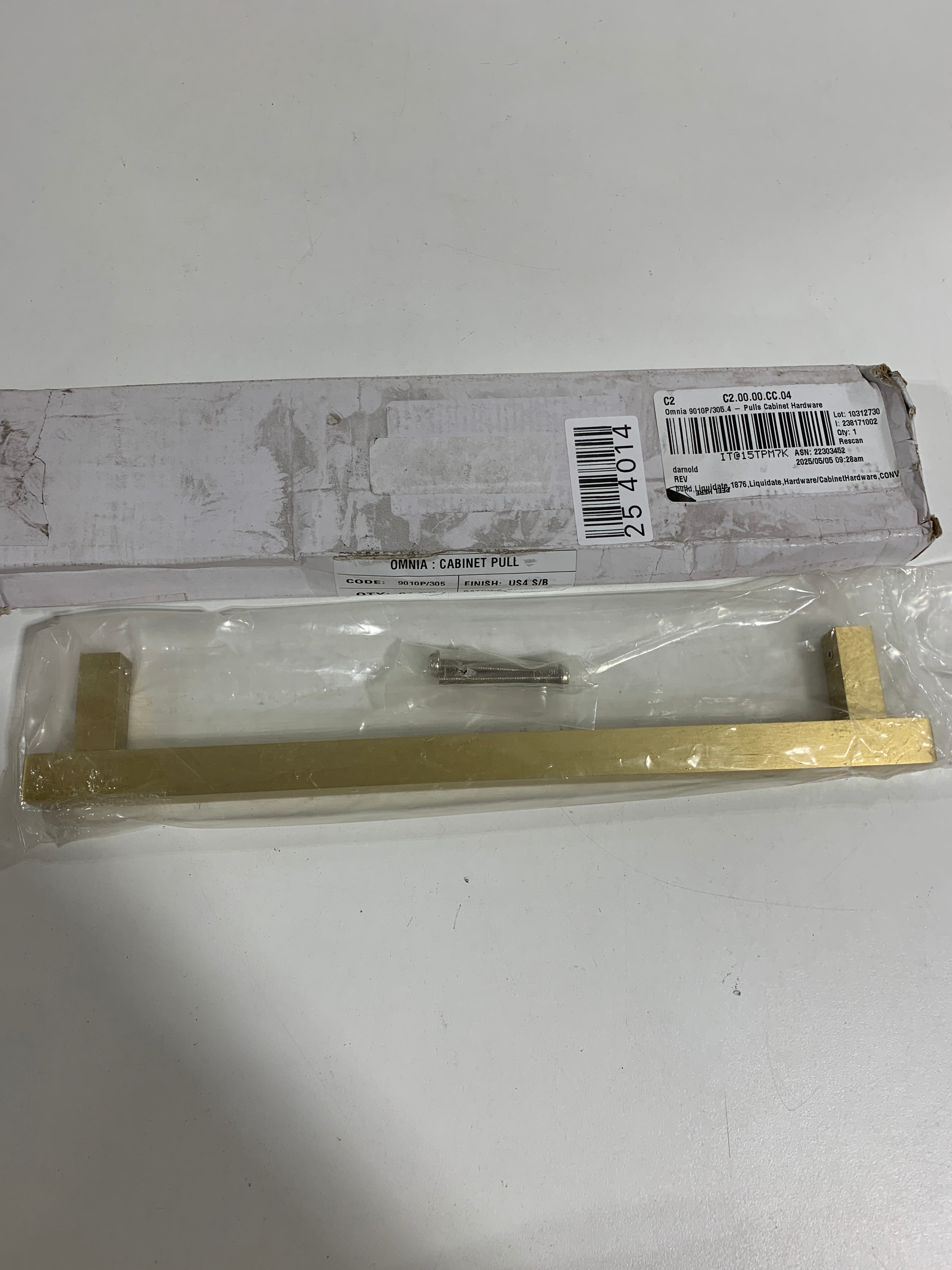 Omnia Ultima II 12’’ Appliance/Door Pull 9010P/305.4 - *Tools Hardware & Misc