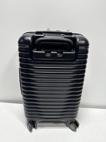 Lightly Used Samsonite Element XLT 2.0 Luggage Set 2 Piece Black