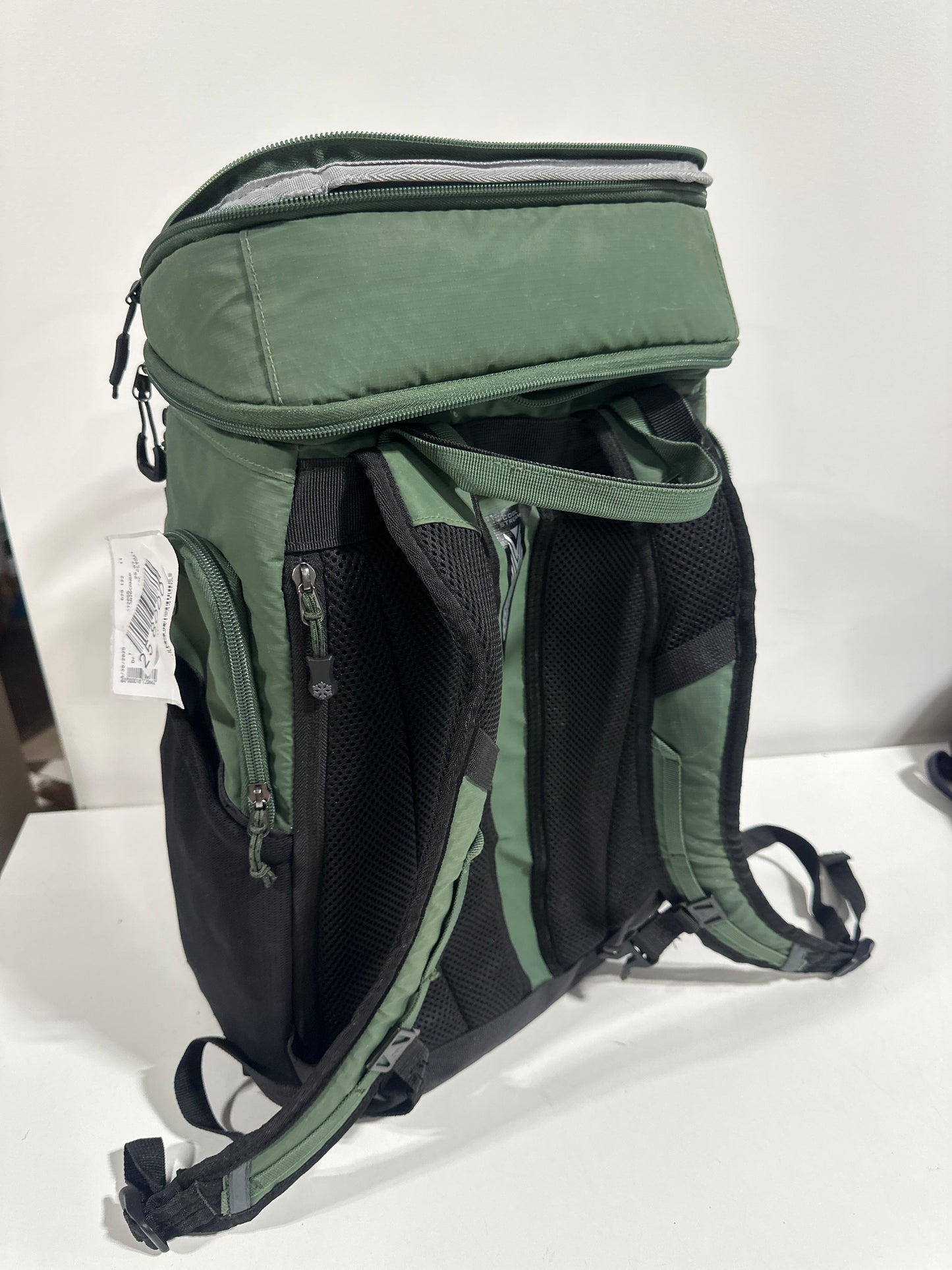 Titan 26-can Backpack Cooler
