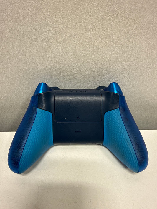 Used Microsoft - Xbox Wireless Controller Sky Cipher Special Edition - *Headphones & Tech Accessories