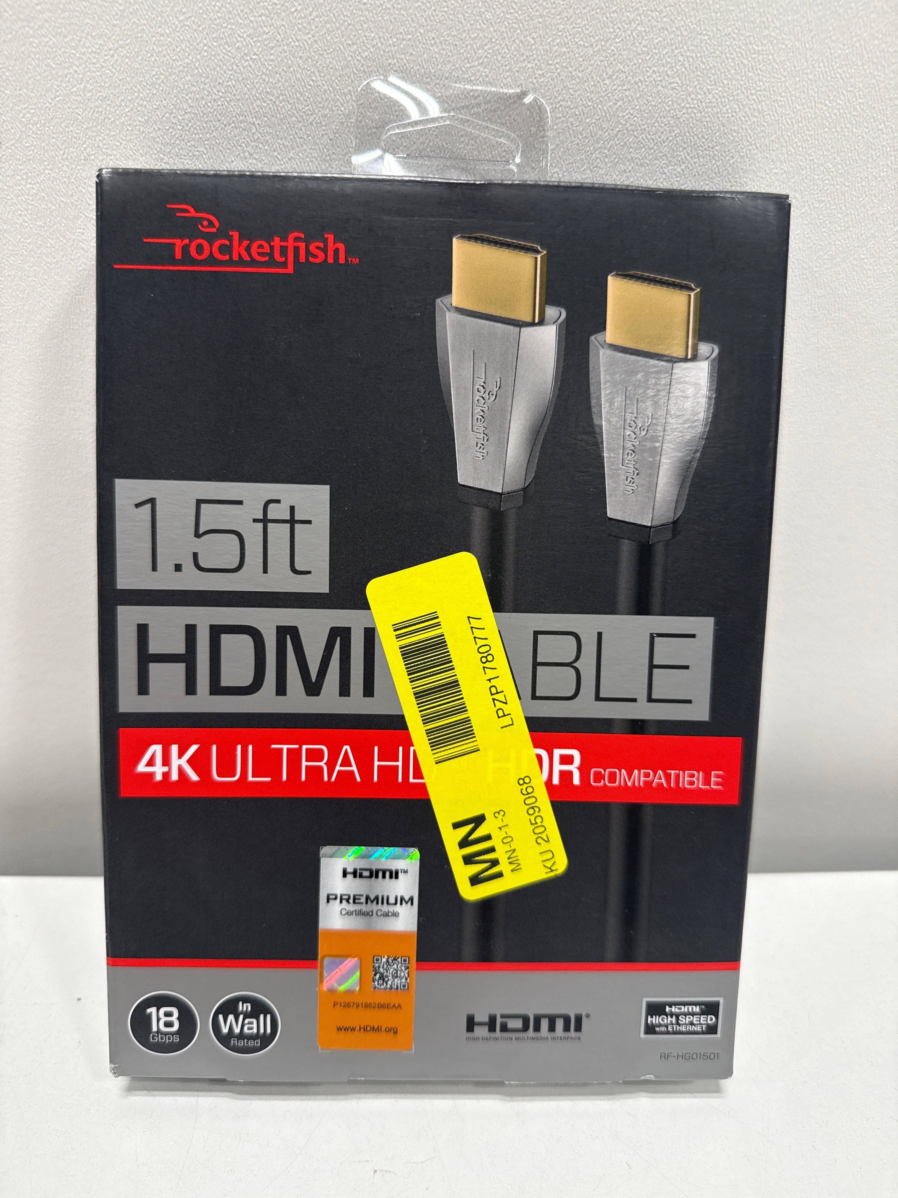 Rocketfish™ - 1.5' 4K UltraHD/HDR in-Wall Rated HDMI Cable - Black