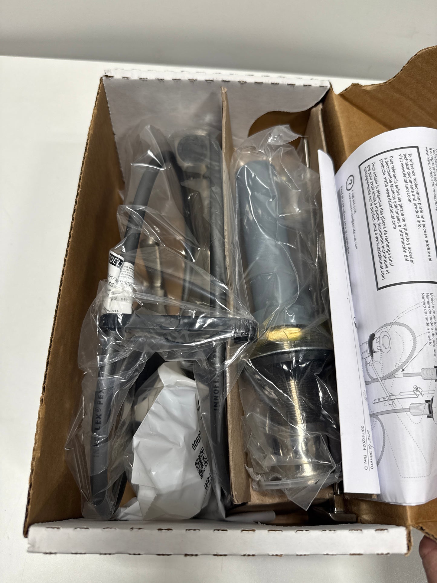 Delta Ashlyn 2564-SSTP-DST Two Handle Tract-Pack Centerset Lavatory Faucet