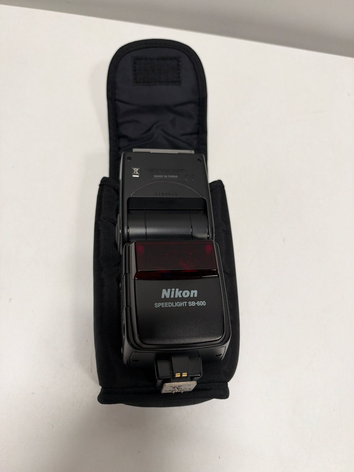 Nikon SB-600 TTL AF Shoe Mount Speedlight Guide at 35mm