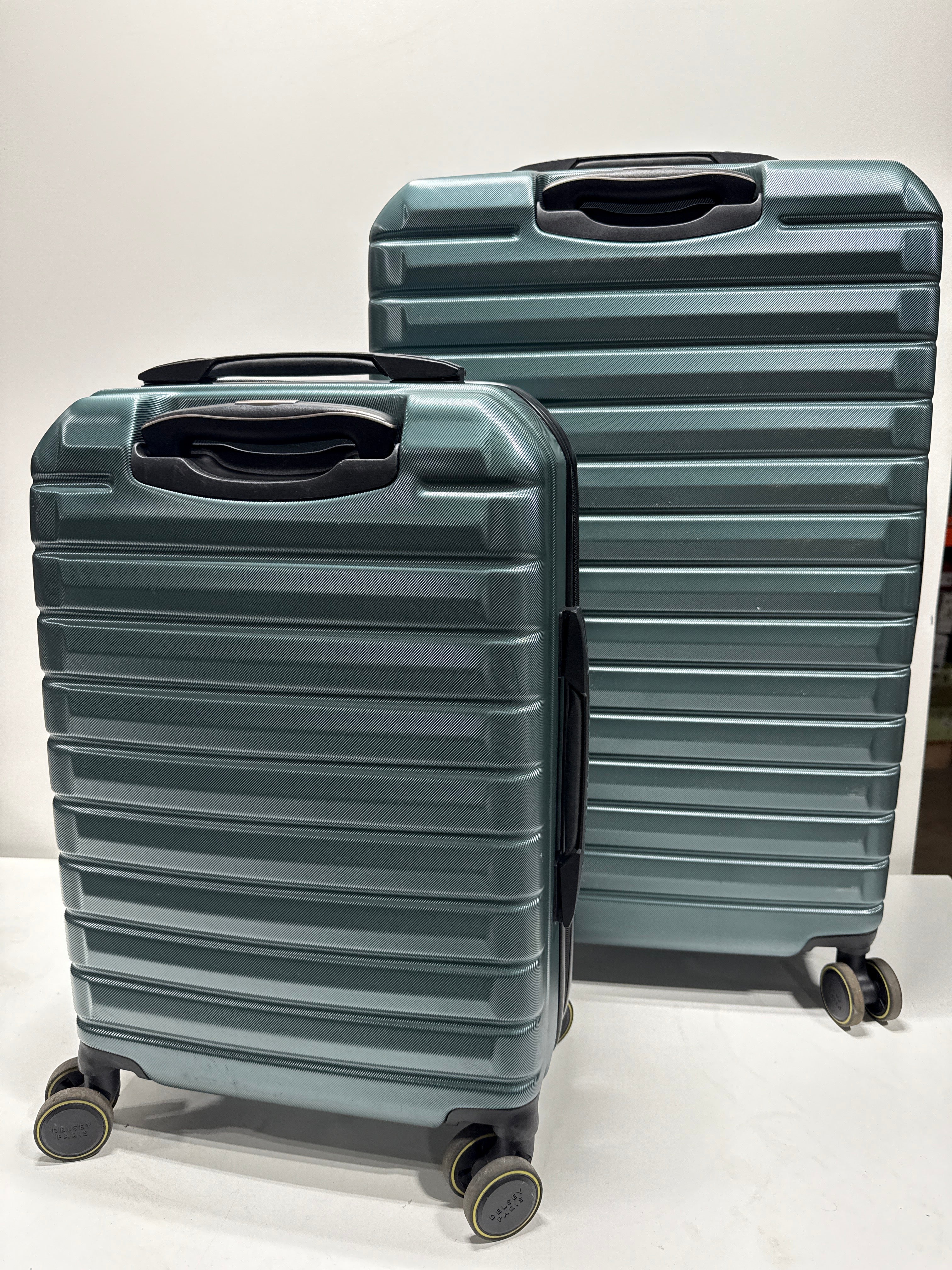 Lightly Used Delsey Paris 2-piece Hardside Luggage Set - Dark Green - *Luggage & Travel