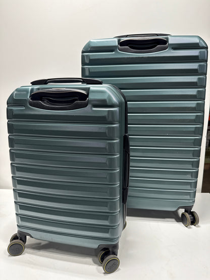 Lightly Used Delsey Paris 2-piece Hardside Luggage Set - Dark Green