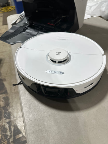 Used Roborock S8 Pro Ultra Robot Vacuum with RockDock Ultra - White