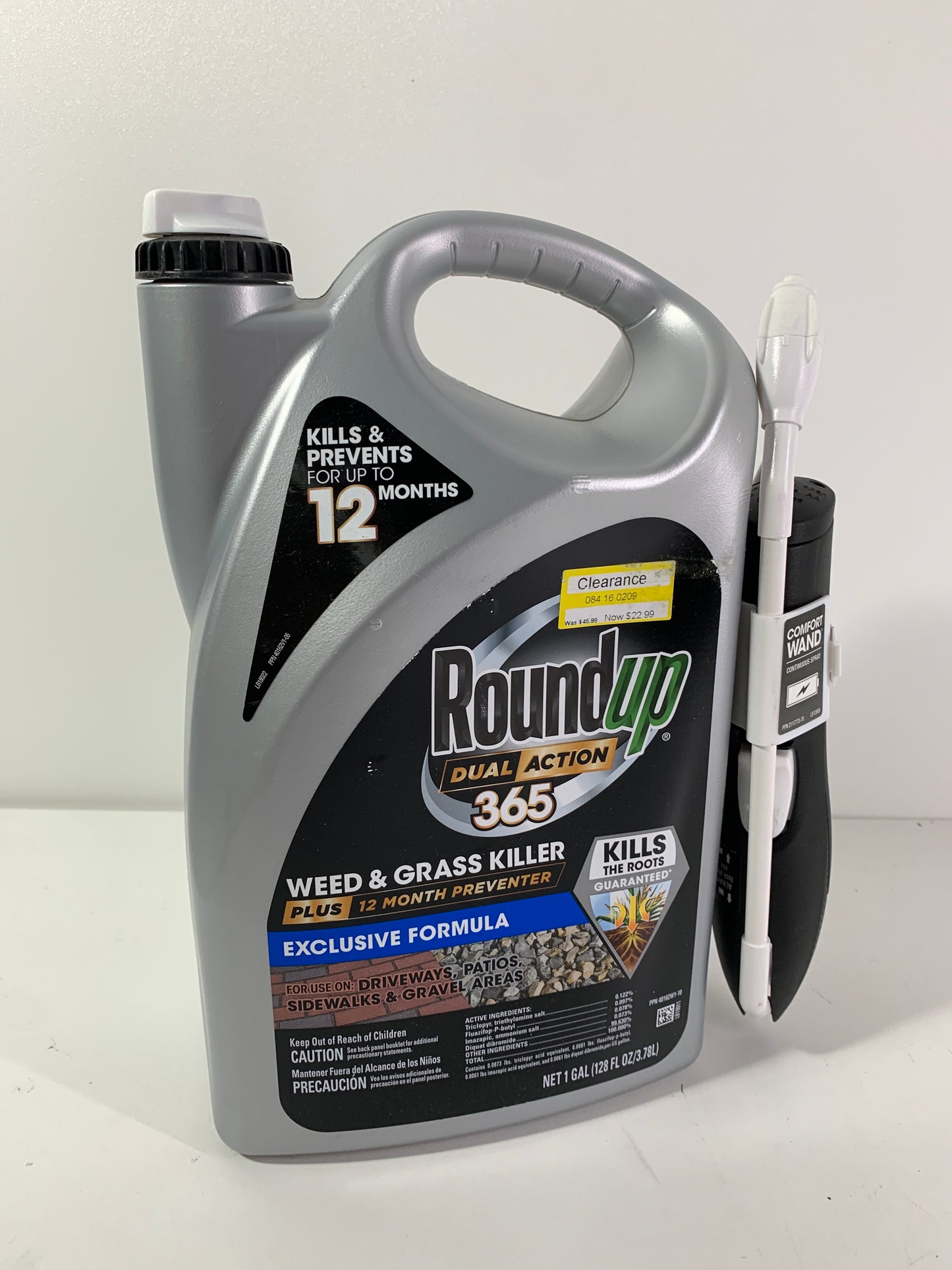 Roundup Dual Action 365 Weed & Grass Killer Plus 12 Month Preventer Vegetation Killer Wand Herbicide 128oz