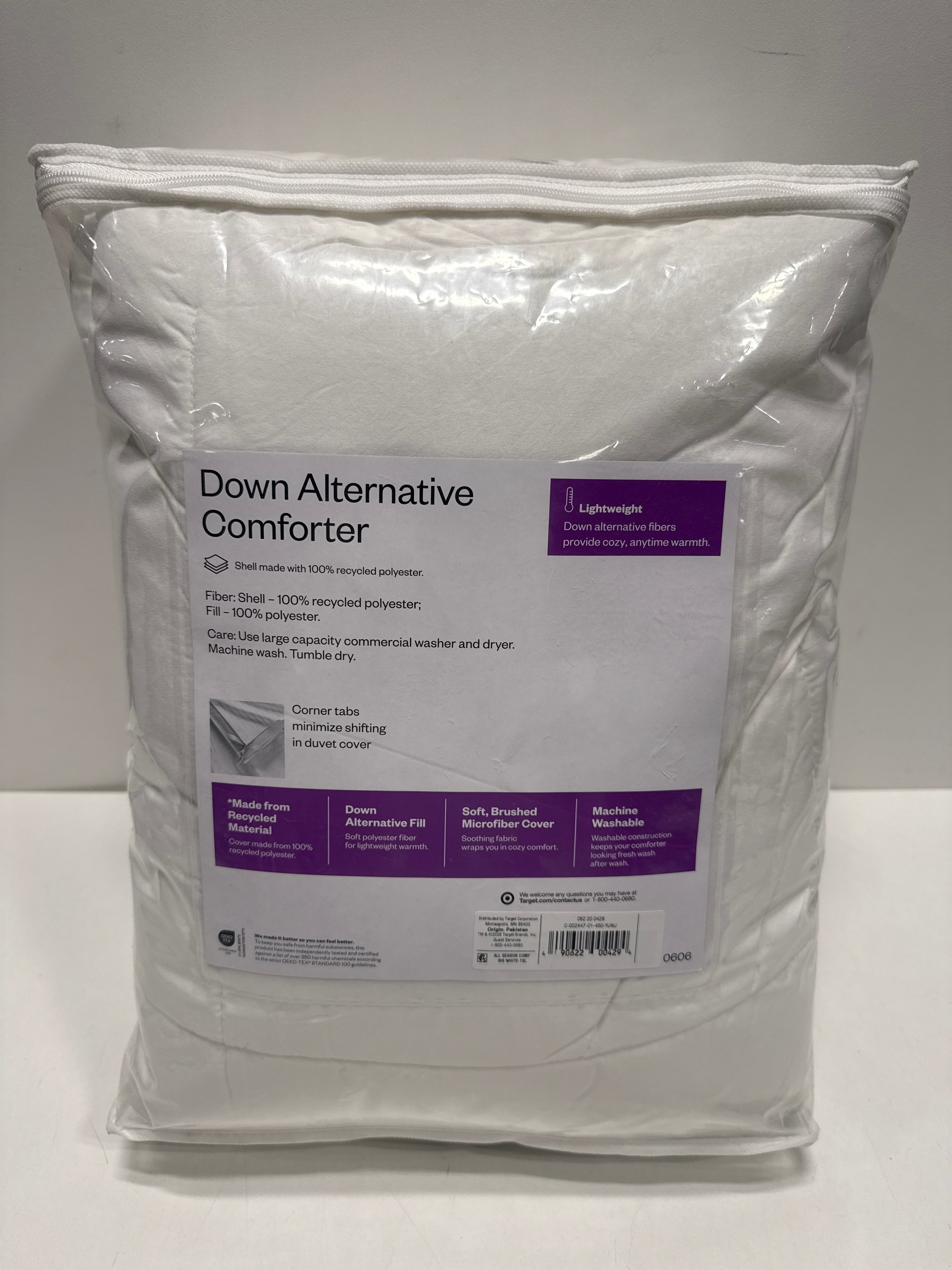 Twin/Twin XL All Season Comforter Insert White - Room Essentials™: Microfiber Secure Corner Tabs Box Quilting 170