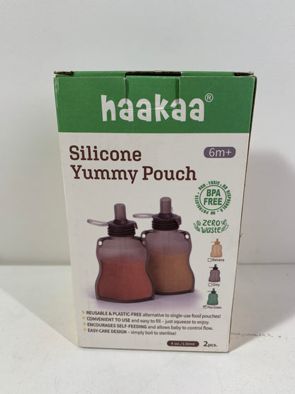 haakaa Yummy Pouch Reusable Baby Food Pouch, Reusable Pouches for Toddlers Kids Squeezable Pouch, Washable Freezer - Make Homemade Organic Food for Babies/Toddlers, 4oz, 2 Pack,6m+(Pea Green)