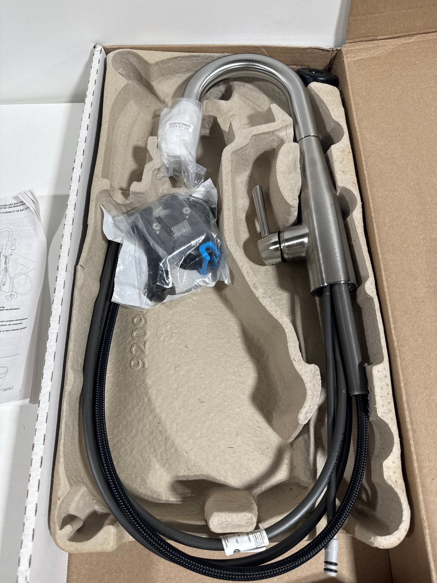 Essa Single-Handle Bar Faucet with MagnaTite Docking in Arctic Stainless