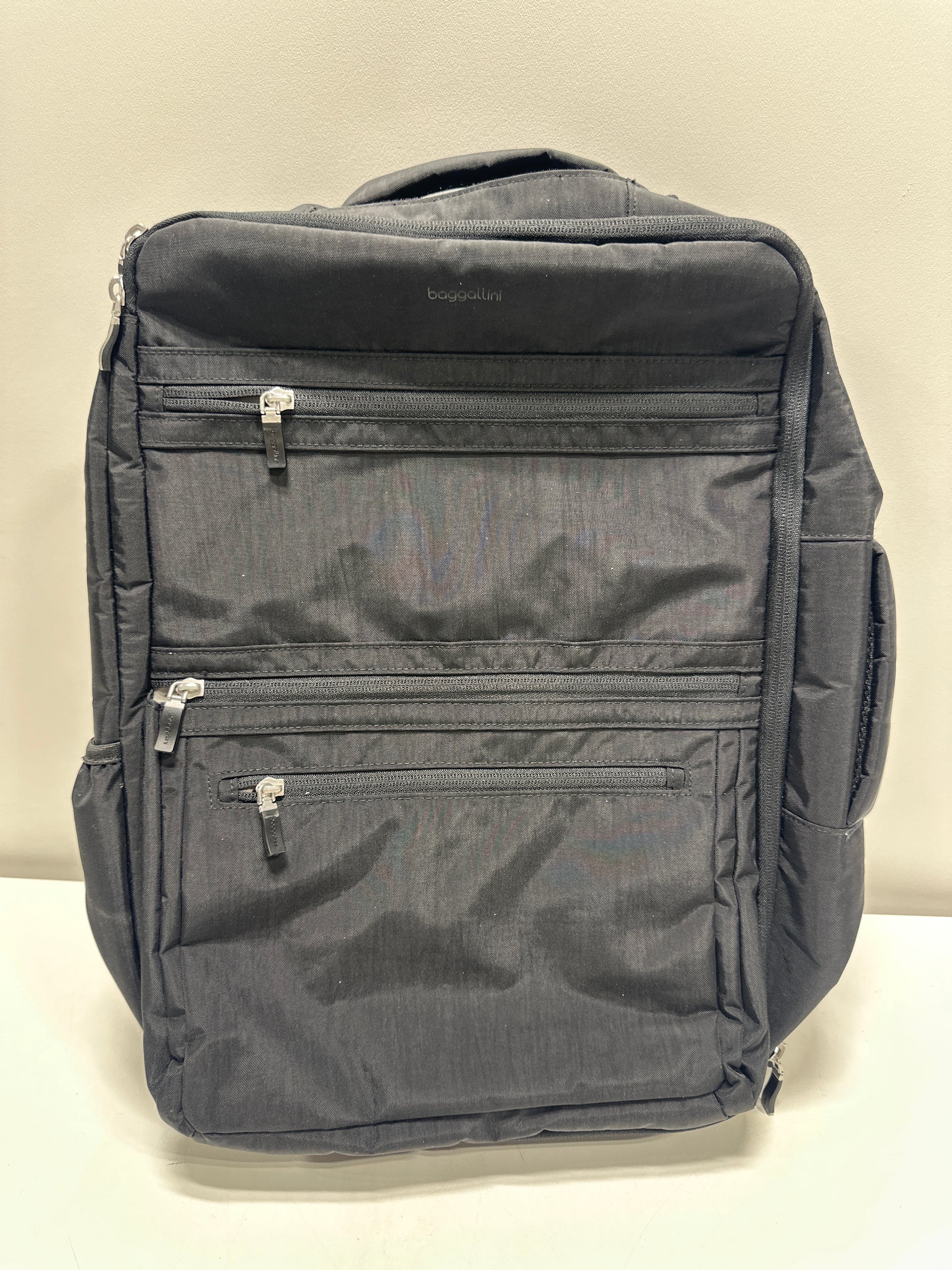 BAGGALLINI Everywhere Convertible Travel Backpack – Branzoe Retail Outlet