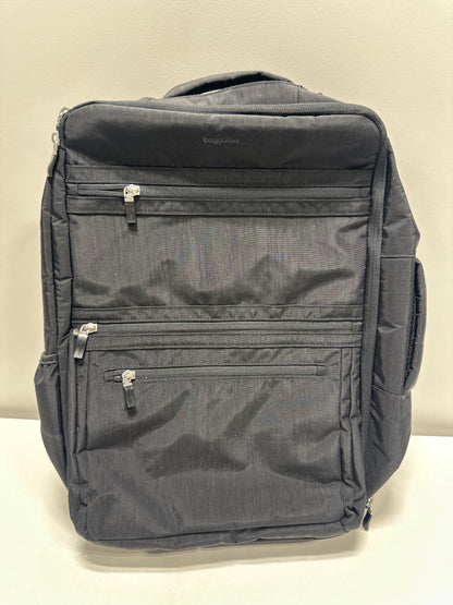 BAGGALLINI Everywhere Convertible Travel Backpack