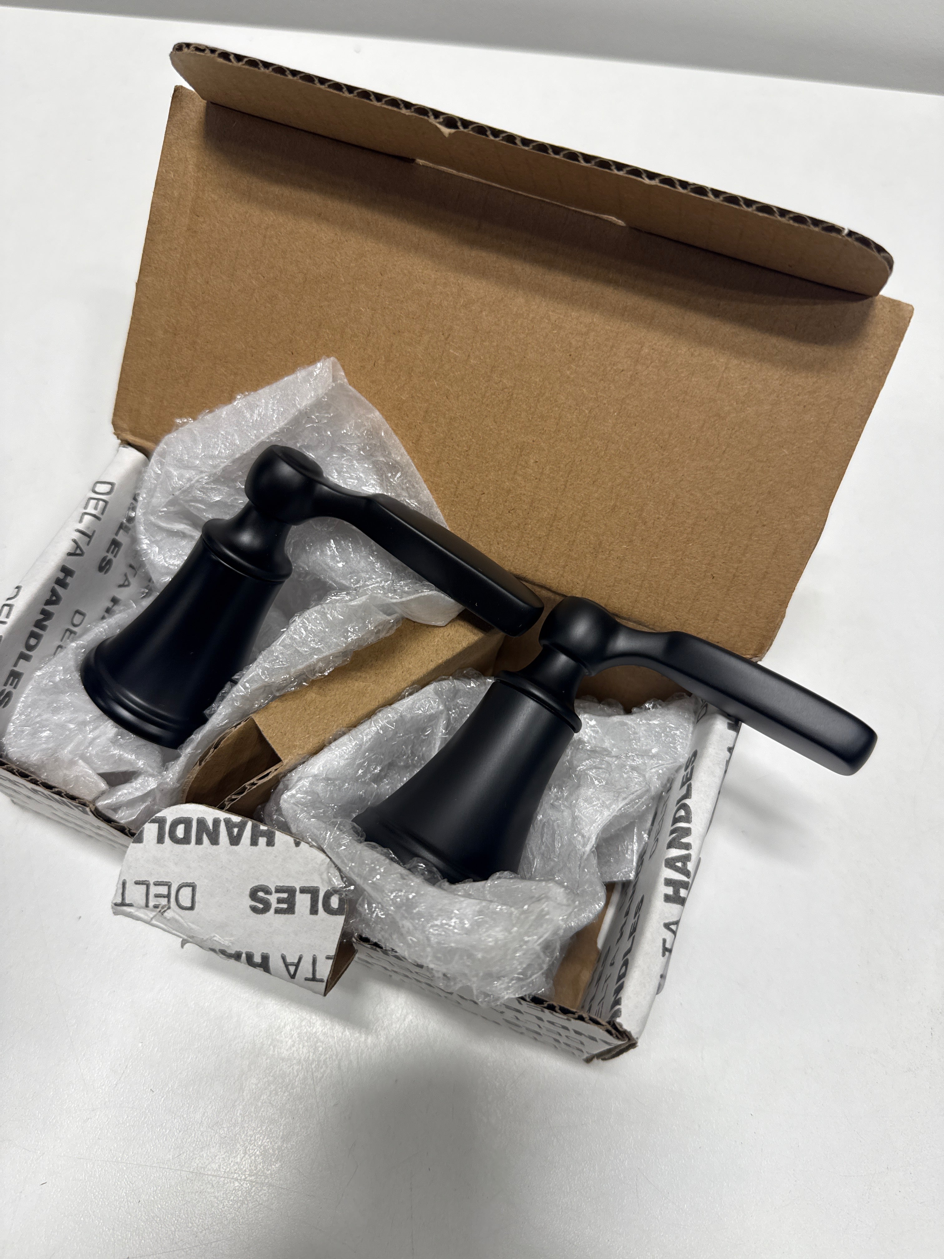 Delta Faucet H232BL Handles Matte Black