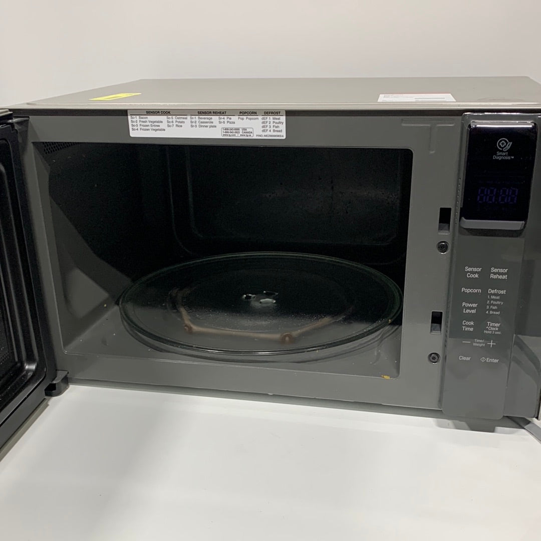 Used LG NeoChef 1.5 Cu. Ft. Countertop Microwave Sensor Cooking EasyClean