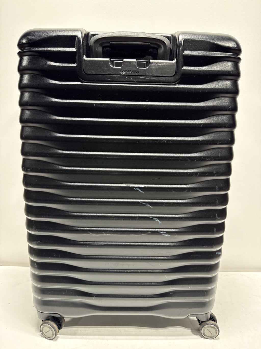 Lightly Used Samsonite Element XLT 2.0 Luggage Set 2 Piece Black - *Luggage & Travel