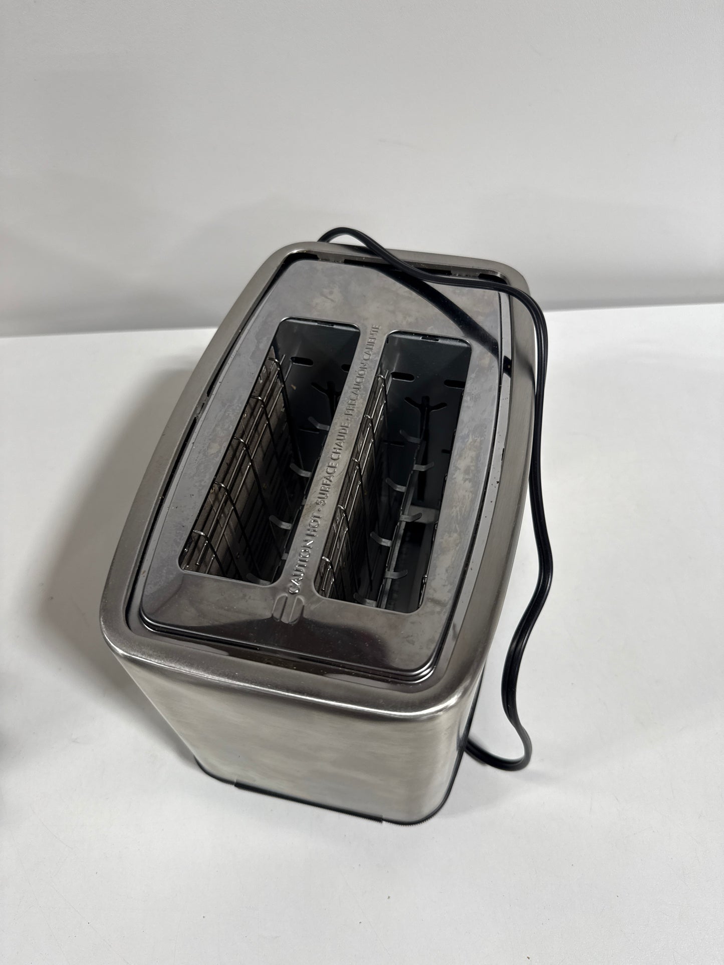 Used Bella PRO - 2-Slice Toaster with Extra Wide Slots - Stainless Steel - *Kitchen Appliances