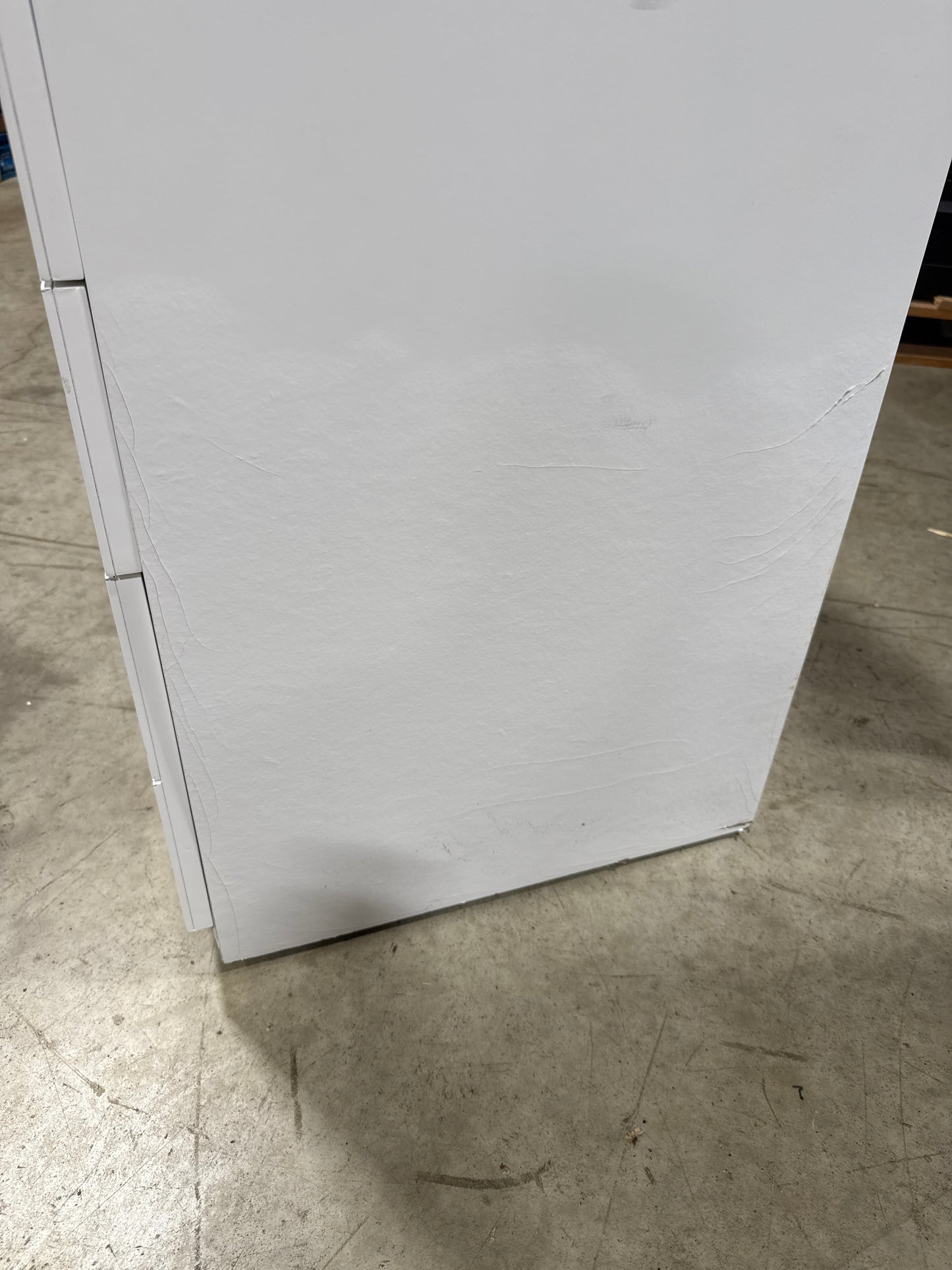 Used See Dec Tresanti Alexandra Vanity Table with LED Lighted Mirror